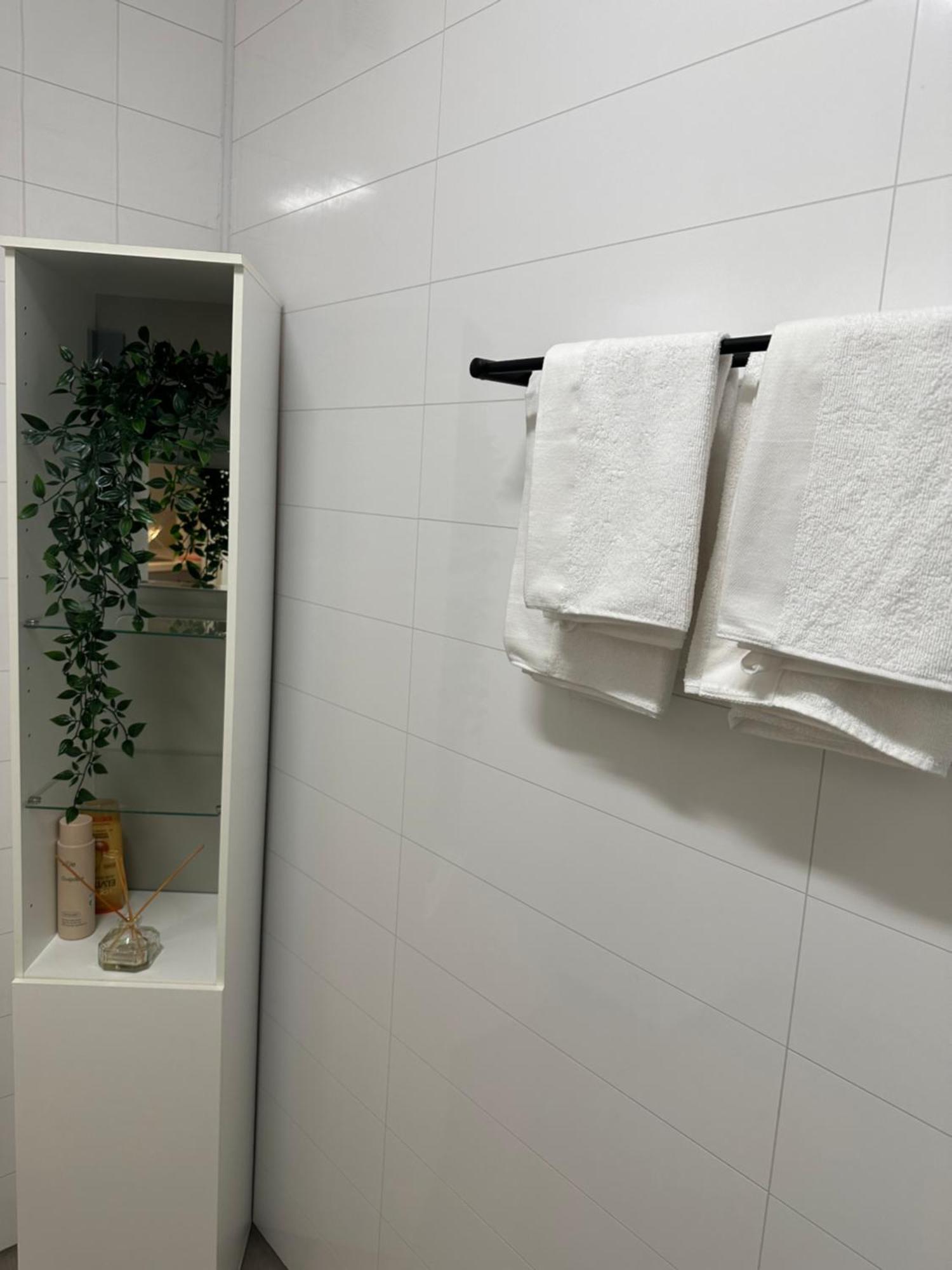 Lys Rent Og Trivelig Hybelleilighet Кристиансан Екстериор снимка